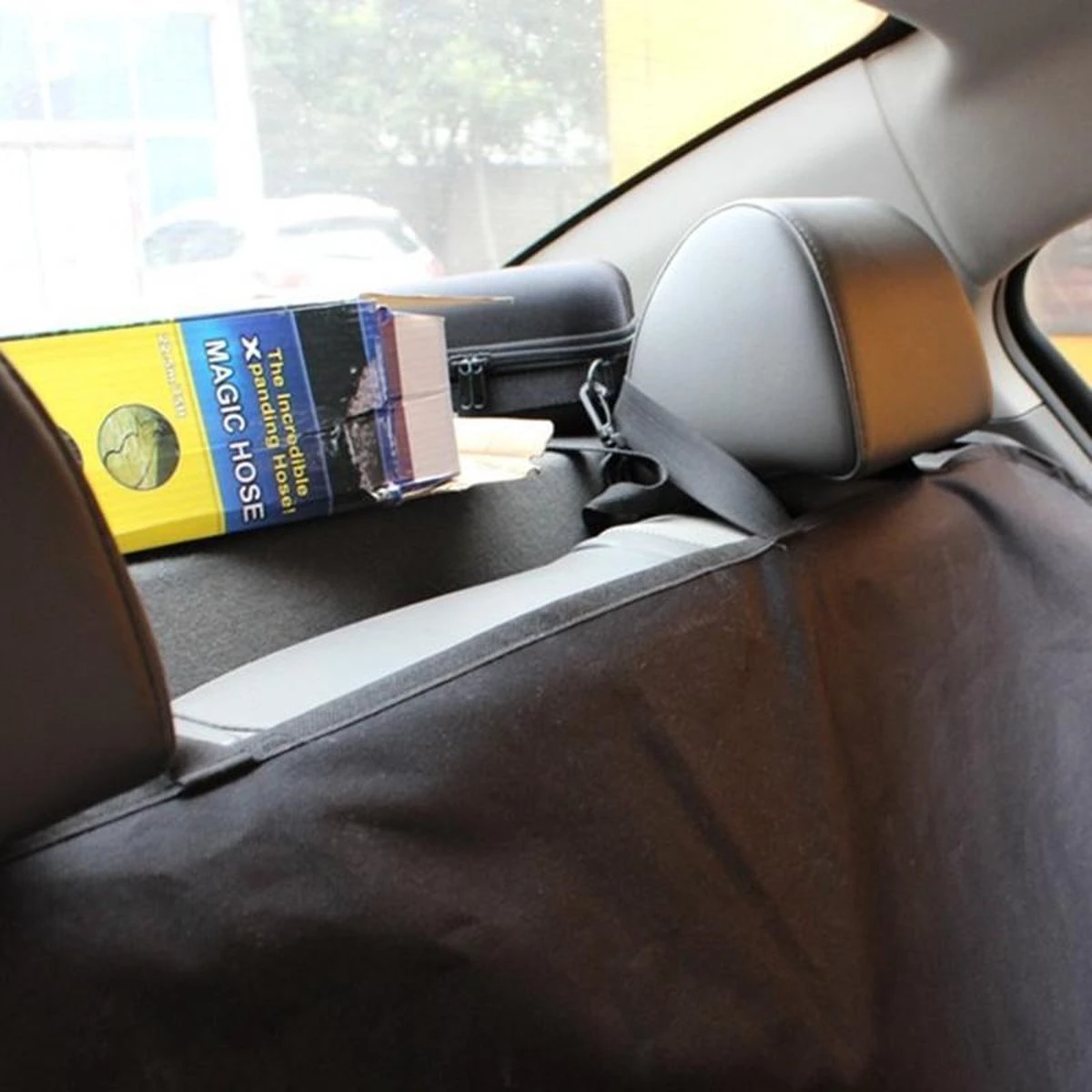 Merkloos Hondendeken / Hondenkleed / Beschermhoes - Voor In De Auto Achterbank Of Kofferbak - 137x147 Cm - Beschermhoes - Waterdicht - Zwart 8 Merkloos Hondendeken / Hondenkleed / Beschermhoes - Voor In De Auto Achterbank Of Kofferbak - 137x147 Cm - Beschermhoes - Waterdicht - Zwart - Afbeelding 6