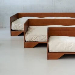 STUDIO ANIMAUX Hondenmand Met Katoenen Kussen (maat L) | 119 X 76,5 Cm | Hondenbed | Hondensofa | Hondenbank | Hout | Bruin -Huisdier Benodigdheden 1200x1200 736