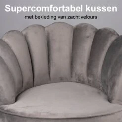 Maxxpro Katten- En Hondenstoel - Grijs - Verhoogd Met Houten Poten - Fluweel Materiaal - 61.5 X 52 X 33 CM - Huisdieren Tot 80 KG -Huisdier Benodigdheden 1200x1200 948