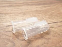 Merkloos Vinger Tandenborstel – 2 X -Huisdier Benodigdheden 1200x905